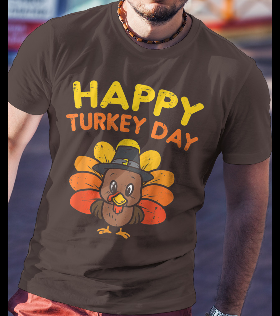 Happy Turkey Day Cute Thanksgiving Pilgrim Turkey T-Shirt