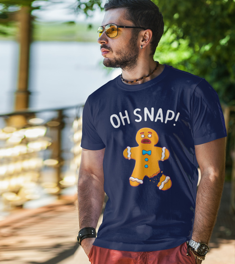 Gingerbread Man Oh Snap Funny Christmas Cookie Baking T-Shirt
