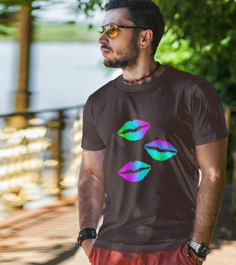 Funky Bright Neon Colours 80s Lipstick Rainbow Kiss Prints T-Shirt