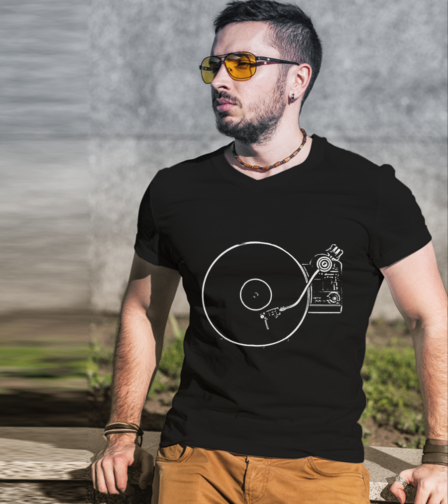 Vinyl Record Player Sketch Drawing Retro Music Turntable T-Shirt