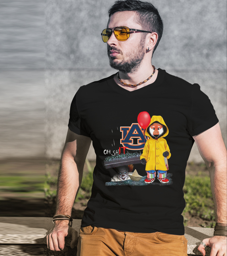Auburn Tigers IT Parody Pennywise Raincoat Red Balloon Horror Crossover T-Shirt