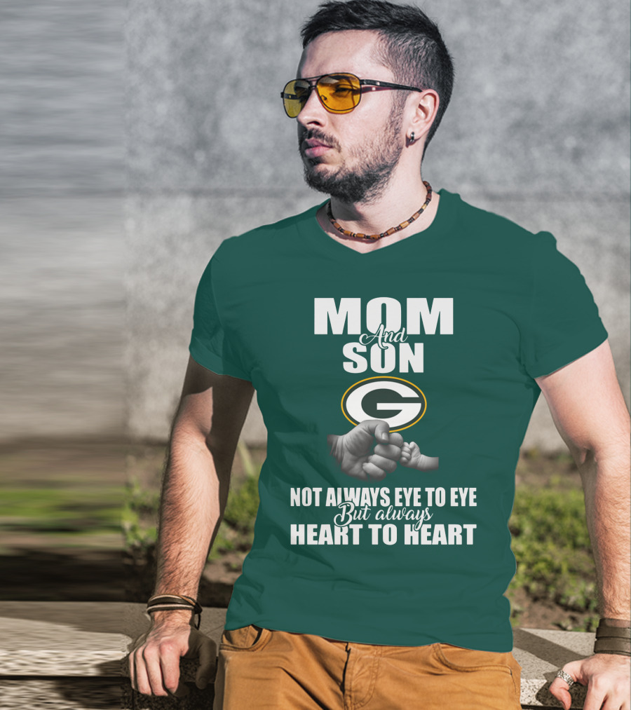 Green Bay Packers Mom And Son Not Always Eye To Eye But Always Heart To Heart T-Shirt