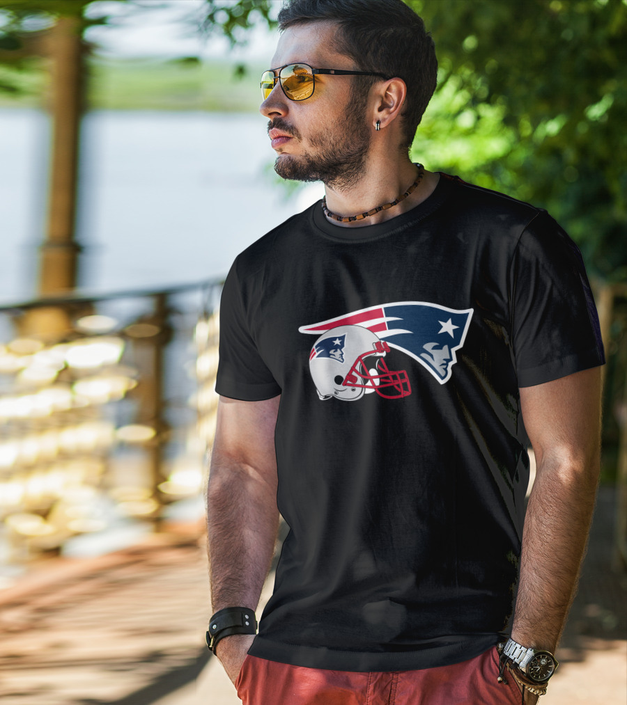 New England Patriots Helmet And Logo Patriots Football Team T-Shirt