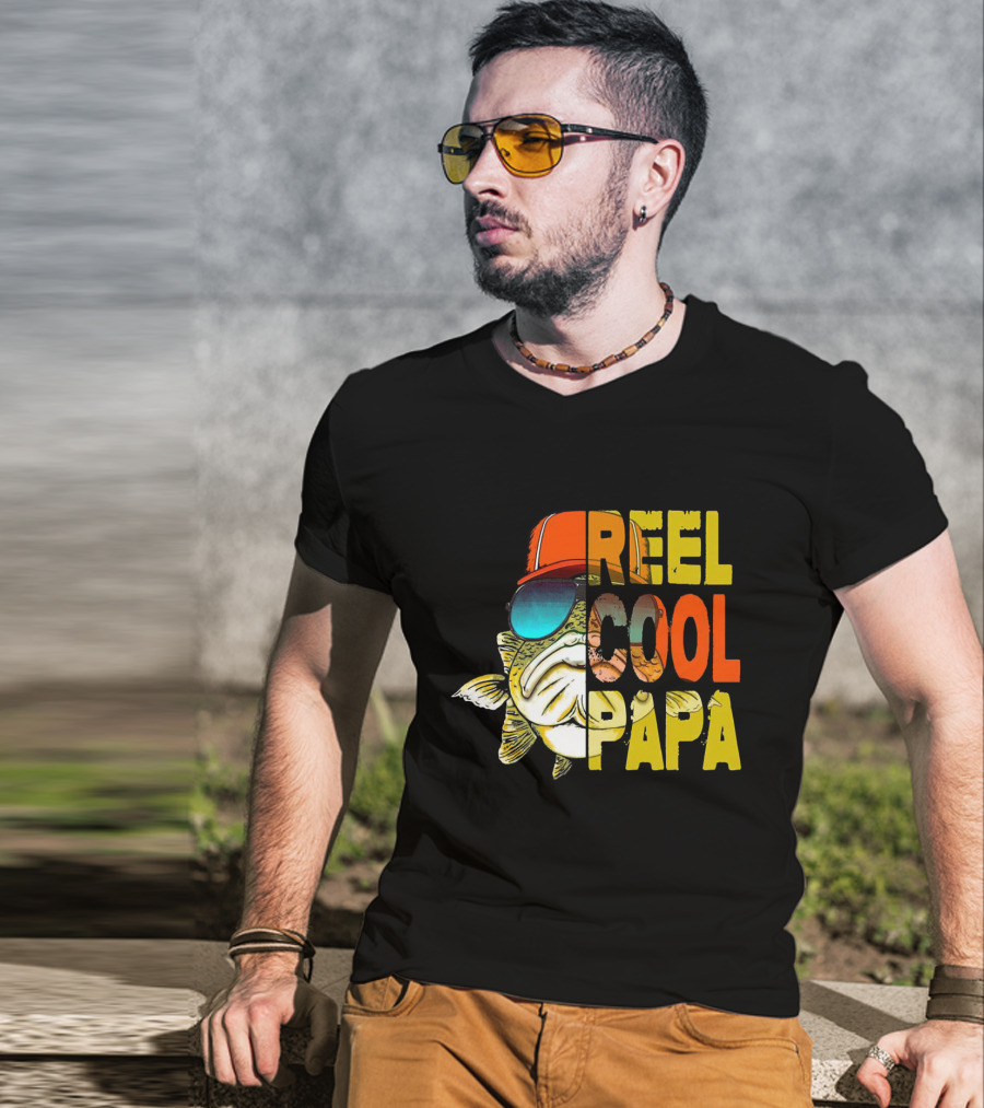 Reel Cool Papa Fish With Sunglasses And Cap T-Shirt