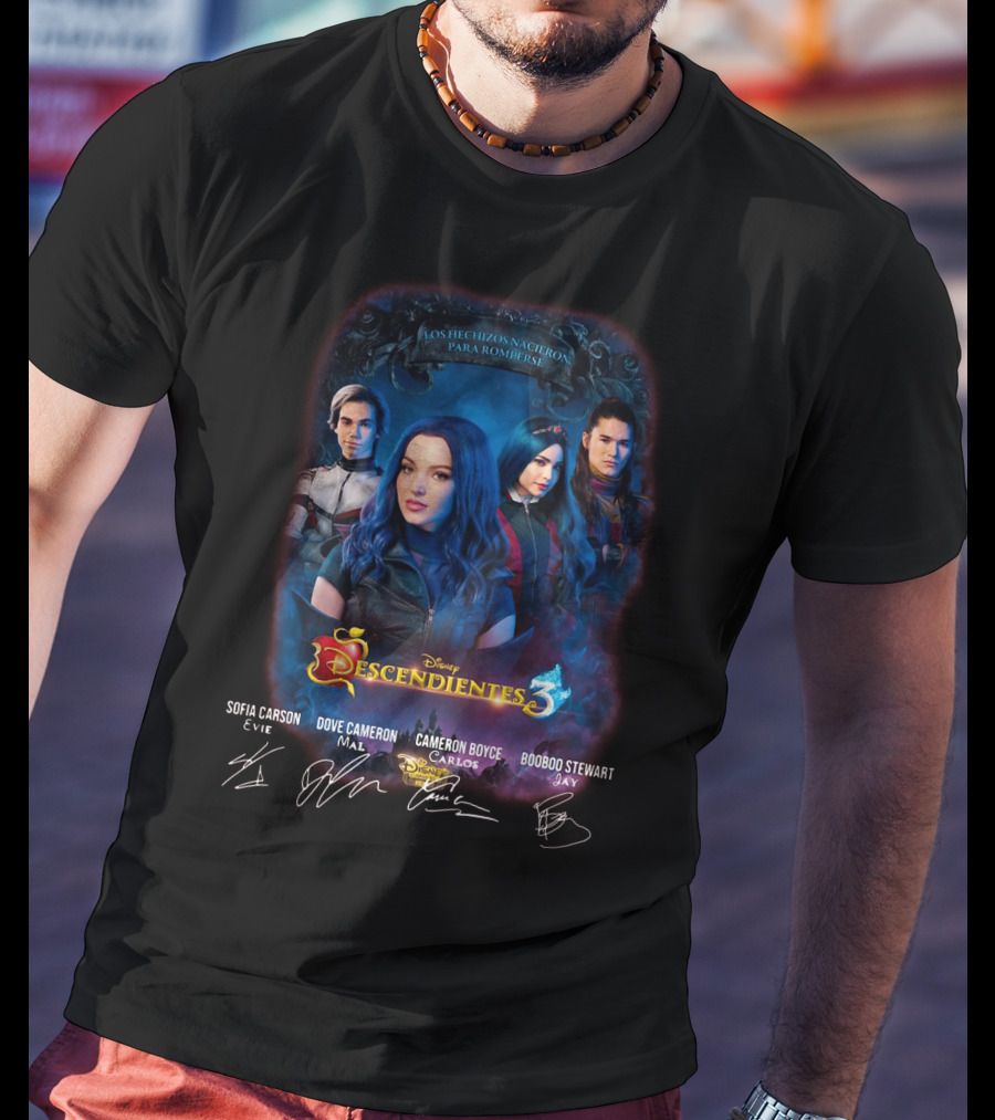 Disney Descendientes 3 Los Hechizos Nacieron Para Romperse Sofia Carson Evie Dove Cameron Mal Cameron Boyce Carlos Booboo Stewart Jay T-Shirt