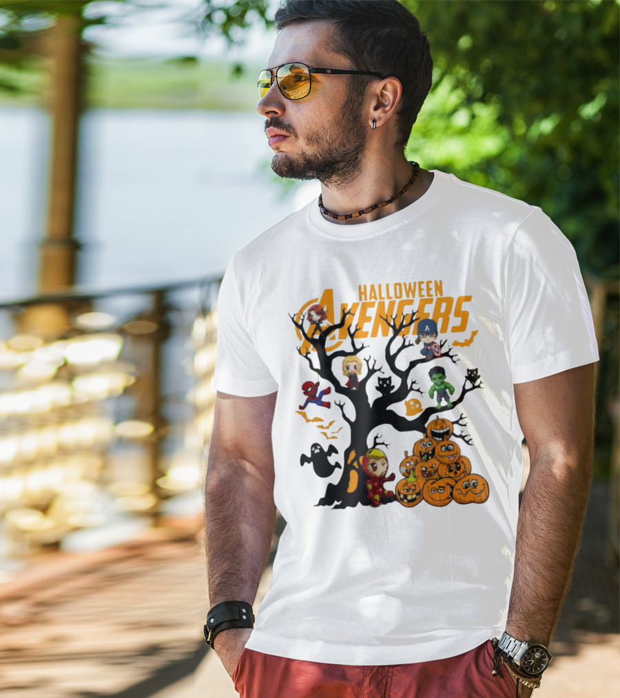 Chibi Halloween Avengers Characters With Pumpkins And Ghosts T-Shirt