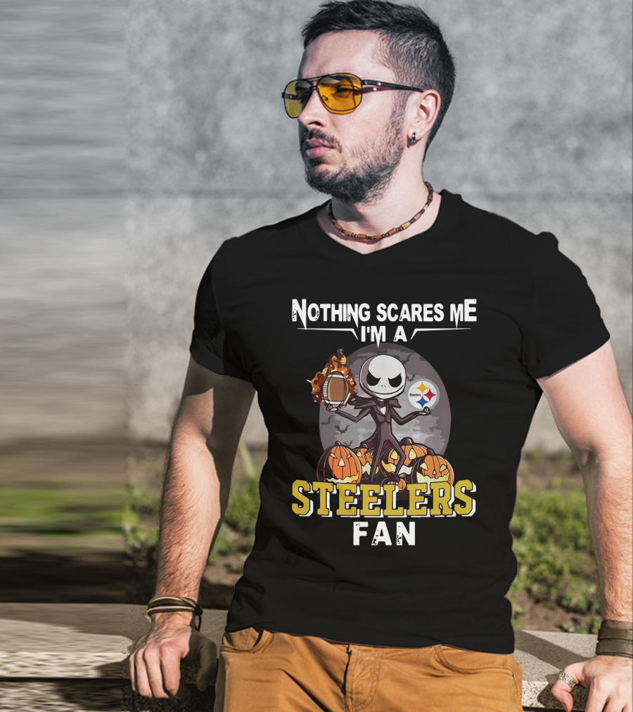 Jack Skellington Nothing Scares Me I'm A Steelers Fan T-Shirt