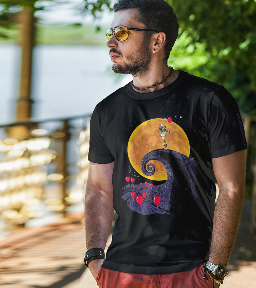 Pennywise The Nightmare Before Halloween Balloon Moon Scene T-Shirt