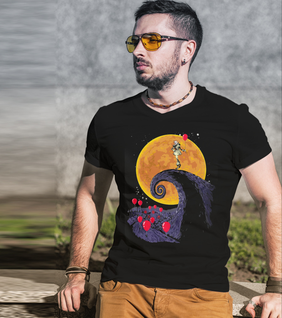 Pennywise The Nightmare Before Halloween Balloon Moon Scene T-Shirt