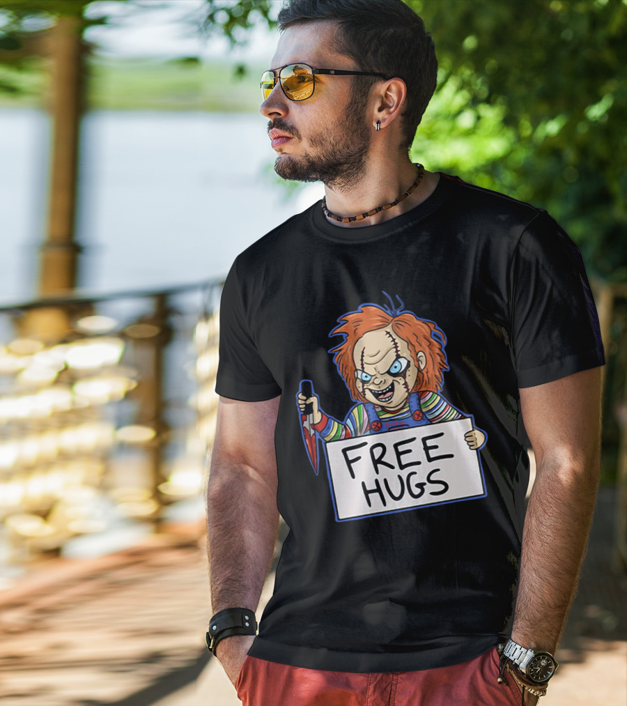 Chucky Free Hugs With Knife And Red Hair T-Shirt