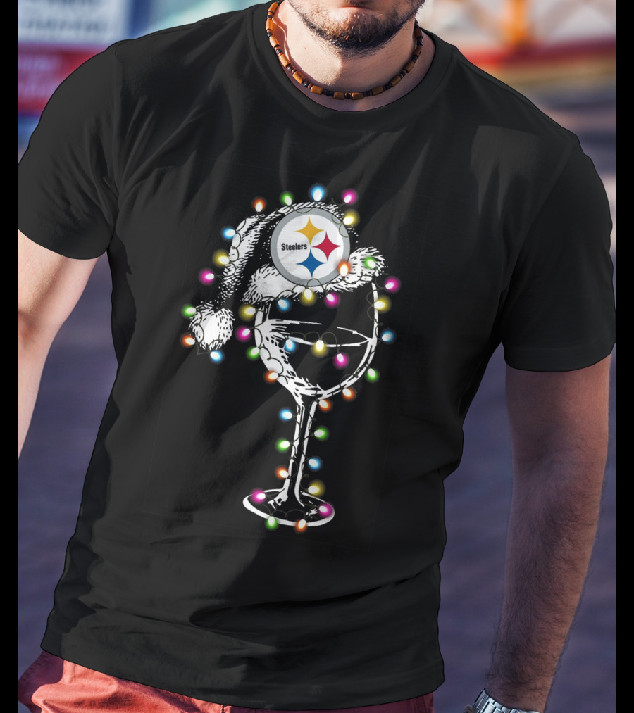 Pittsburgh Steelers Christmas Wine Glass Santa Hat Lights T-Shirt