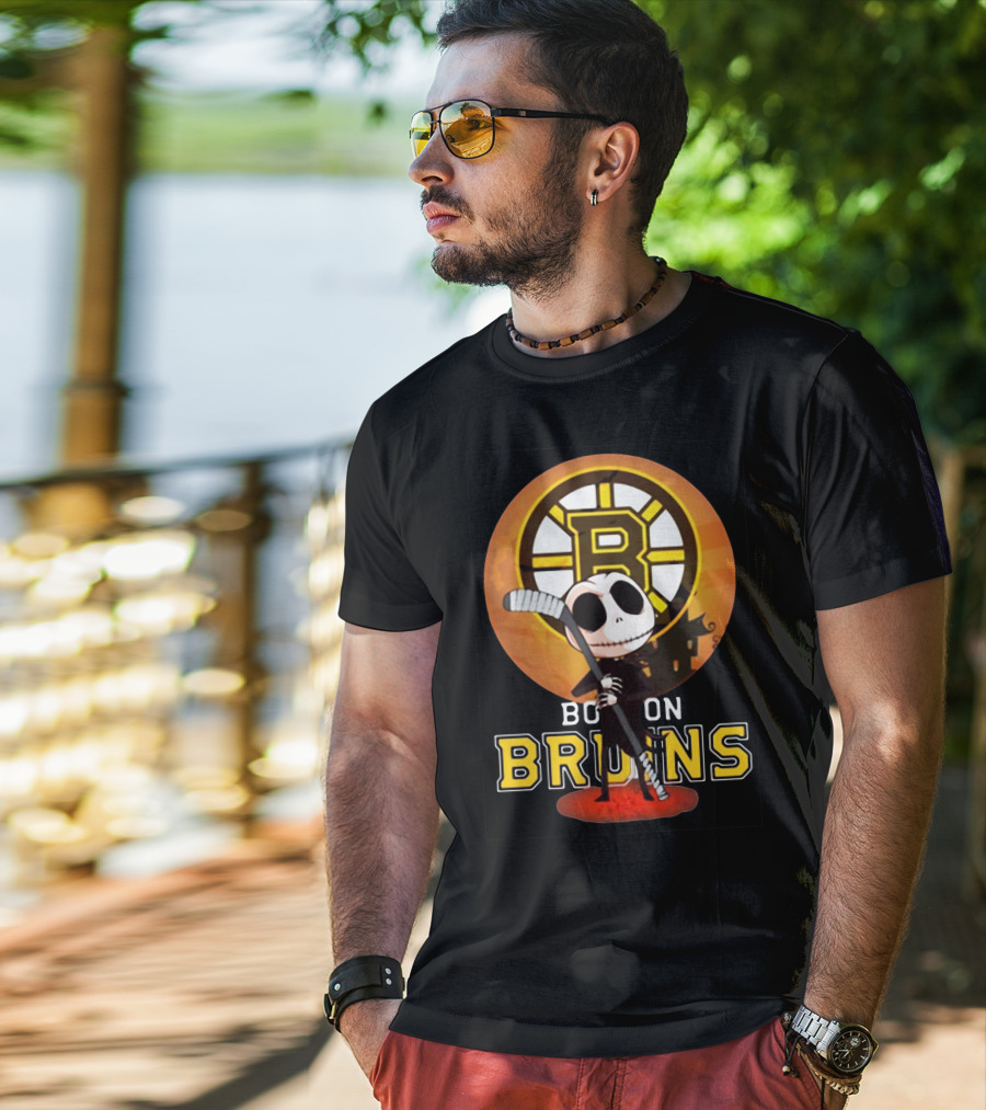 Boston Bruins Jack Skellington Holding Hockey Stick T-Shirt