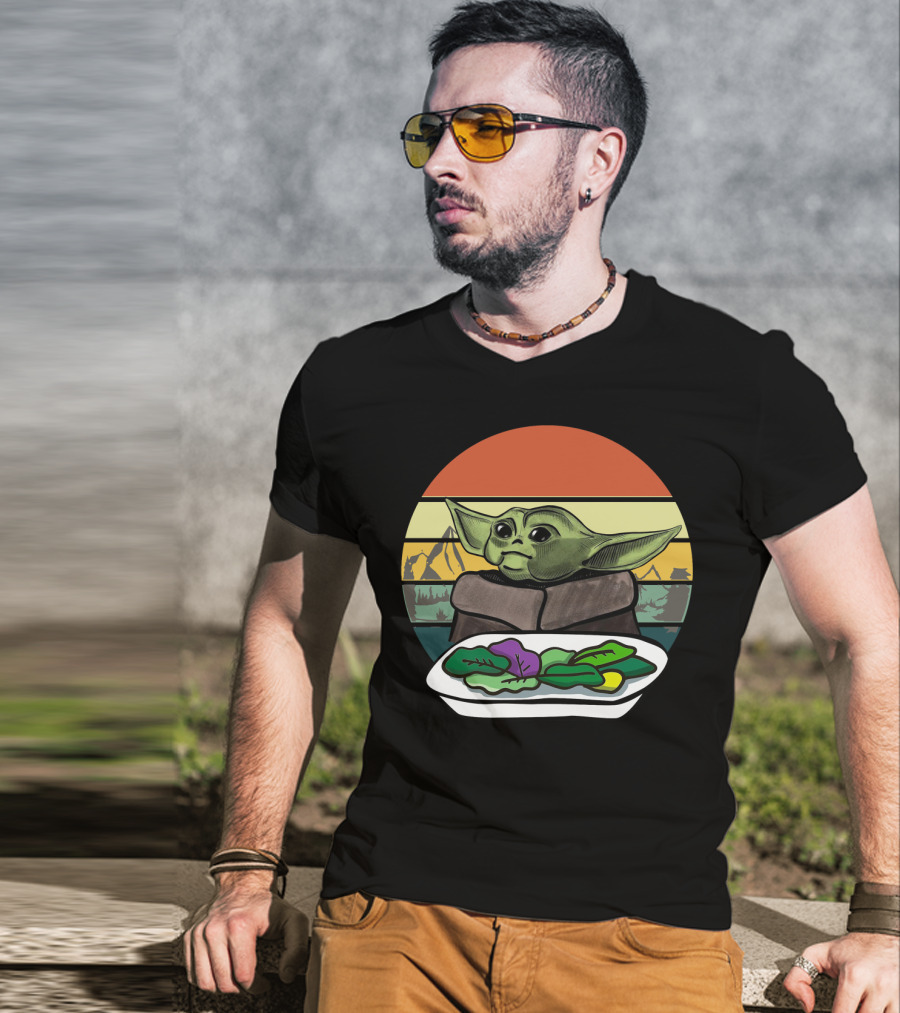 Baby Yoda Yelling At The Table Mountains 70s Sunset Forest T-Shirt