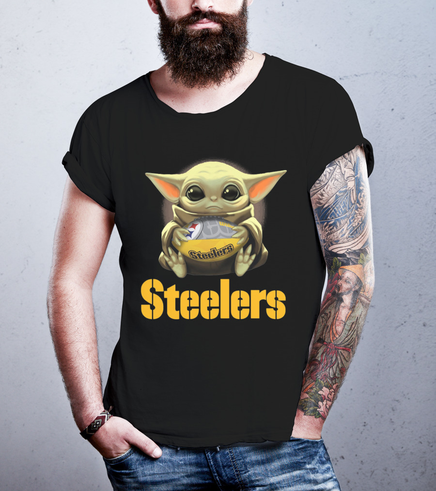 Baby Yoda Steelers Hug Football T-Shirt