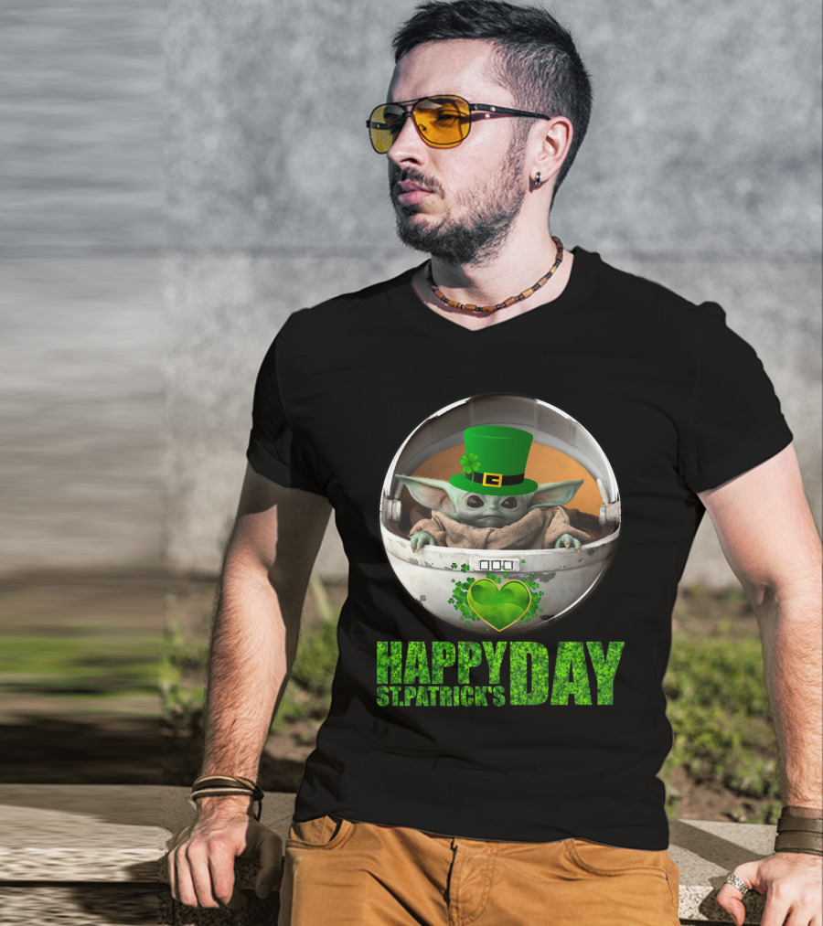 Happy St Patrick's Day Baby Yoda Shamrock Hat Heart T-Shirt