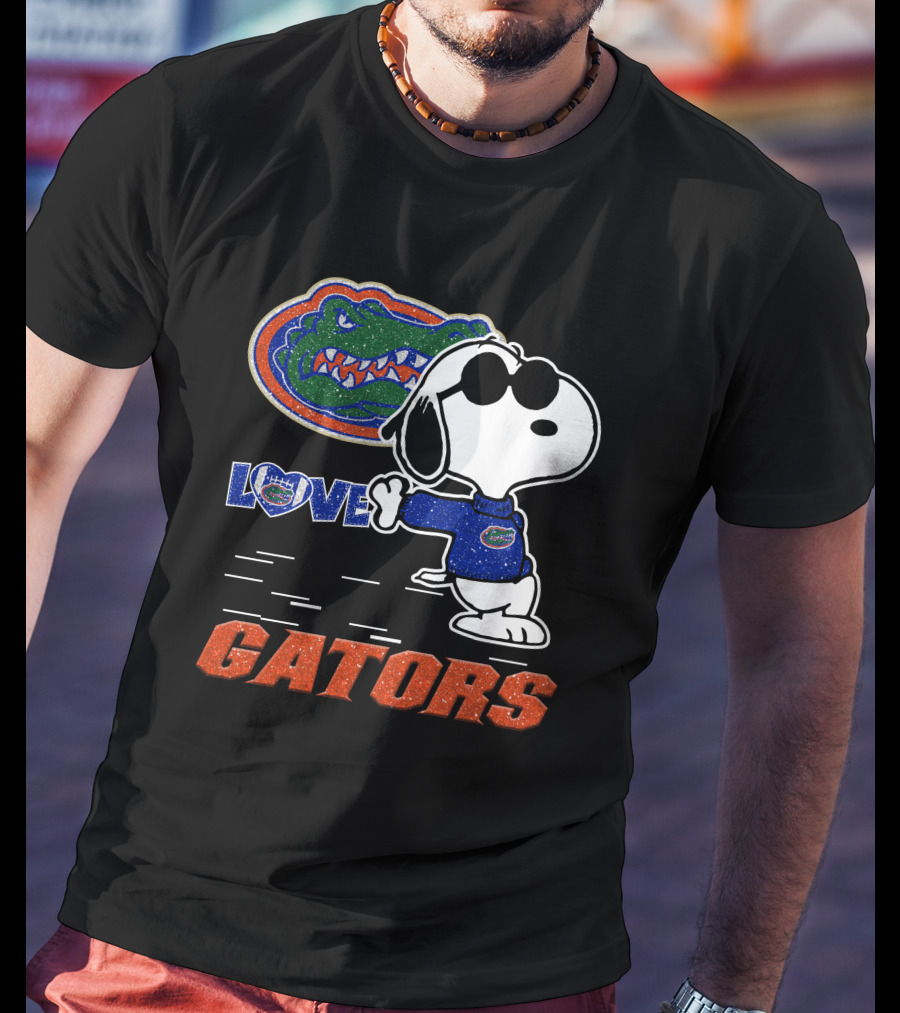 Snoopy Love Florida Gators Football T-Shirt