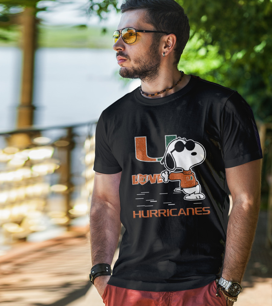 Snoopy Love Miami Hurricanes U T-Shirt