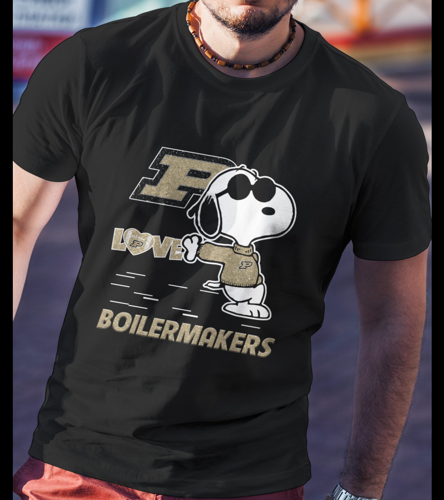 Snoopy Love Purdue Boilermakers P T-Shirt