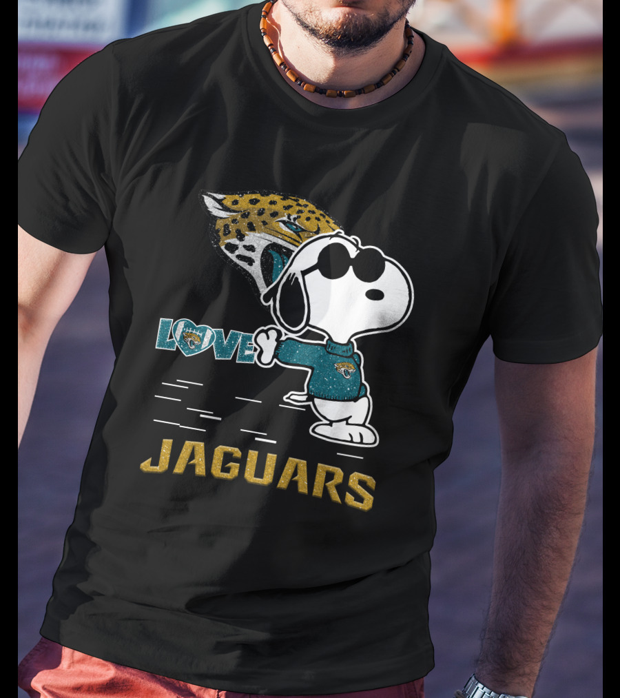 Snoopy Love Jacksonville Jaguars Jaguars T-Shirt