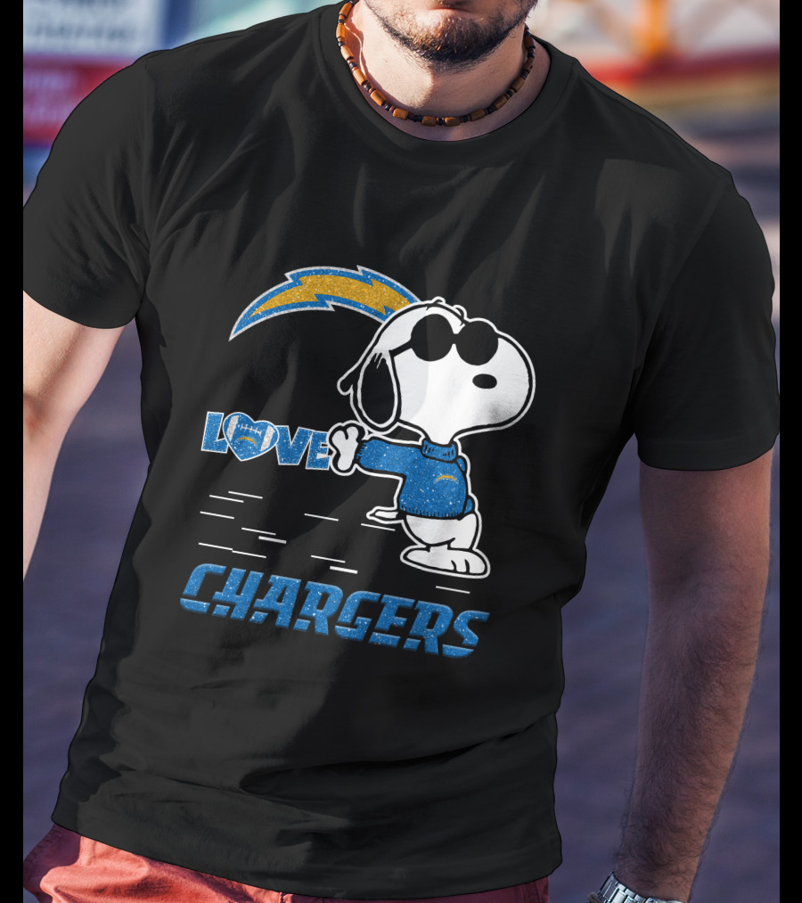 Snoopy Love Chargers Los Angeles T-Shirt