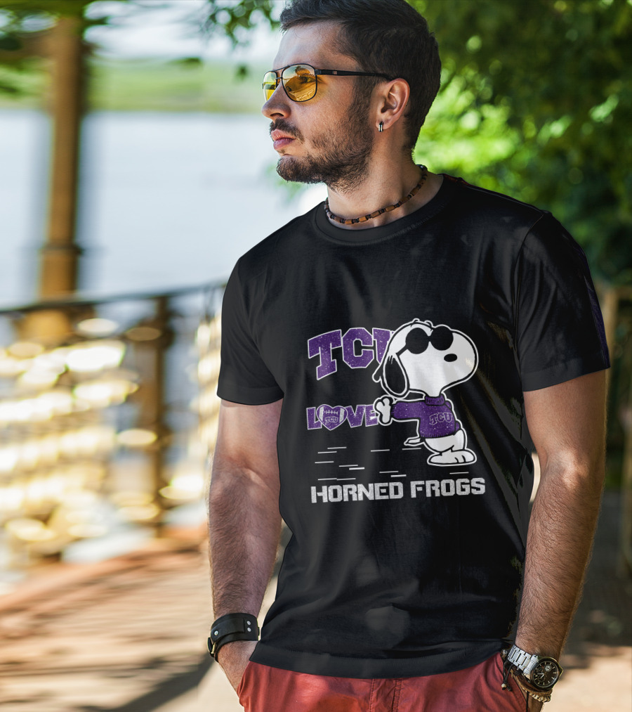 TCU Love Snoopy Horned Frogs T-Shirt