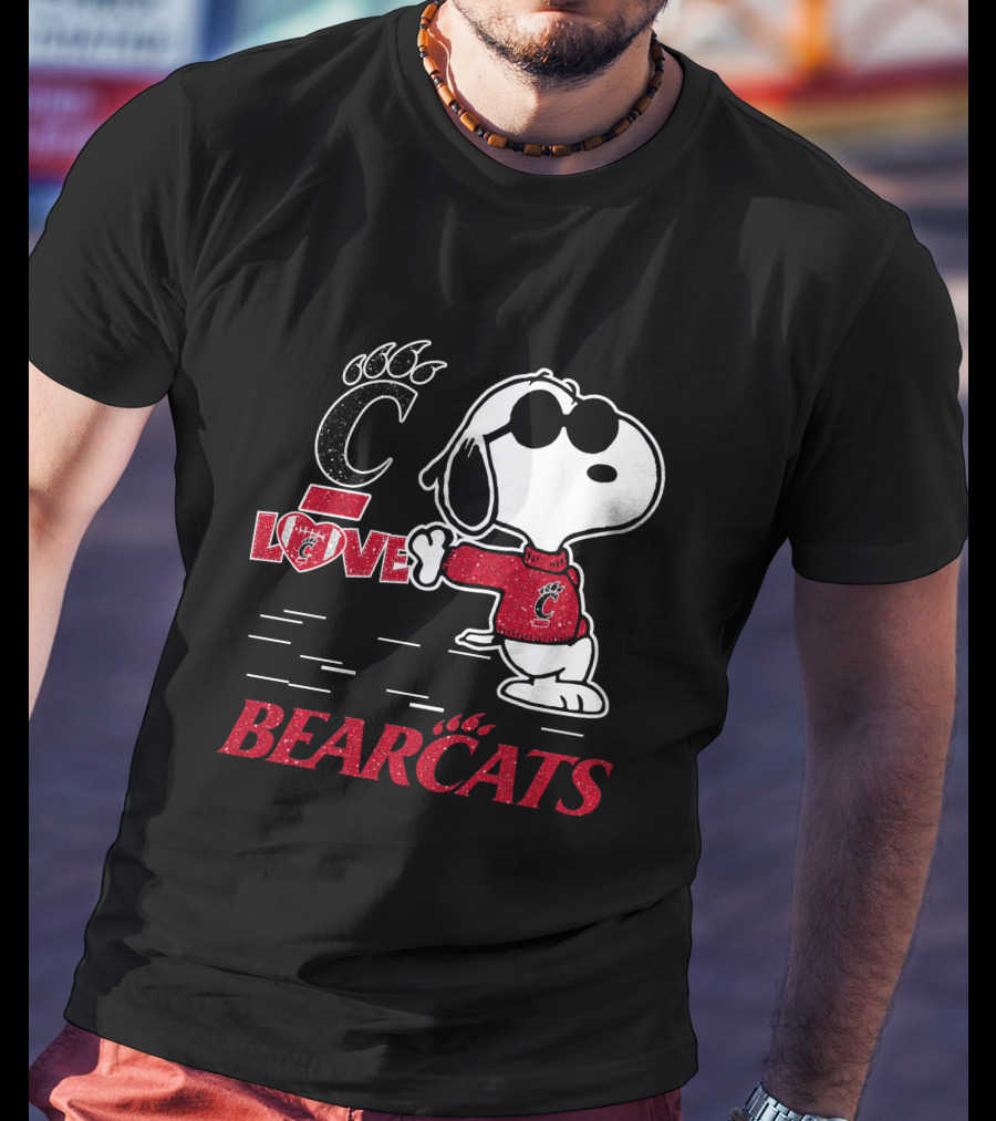 Snoopy Cincinnati Bearcats Love With Stylized C T-Shirt