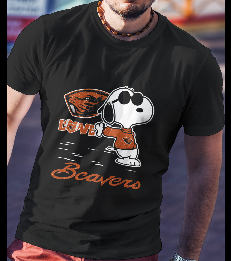 Snoopy Love Oregon State Beavers T-Shirt