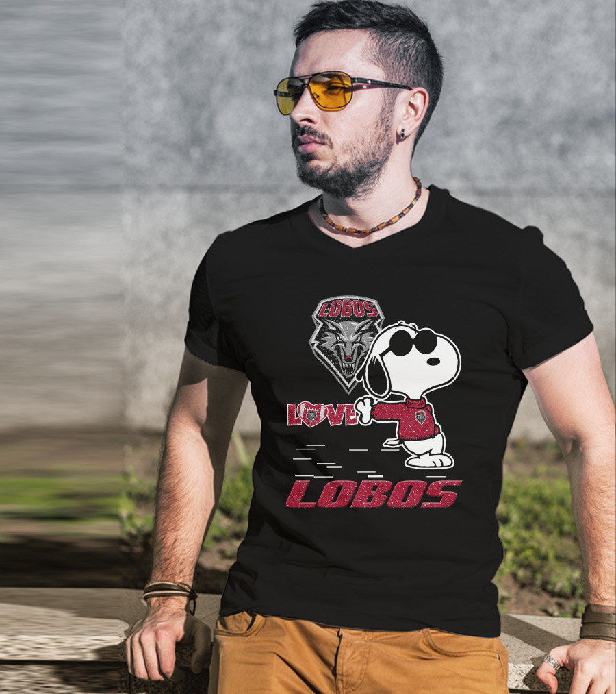 Snoopy Love New Mexico Lobos Wolf T-Shirt