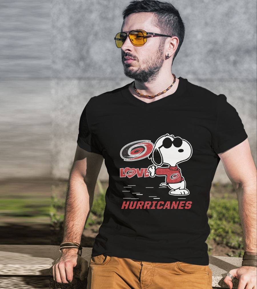 Snoopy Love Carolina Hurricanes Peanuts Hockey Fans T-Shirt