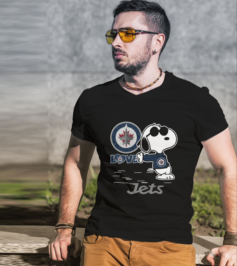 Snoopy Love Winnipeg Jets Jets T-Shirt