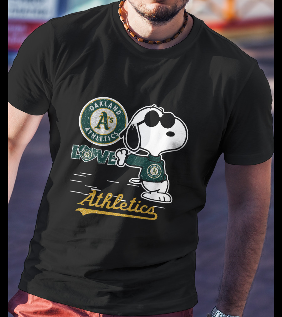 Snoopy Oakland Athletics Love T-Shirt