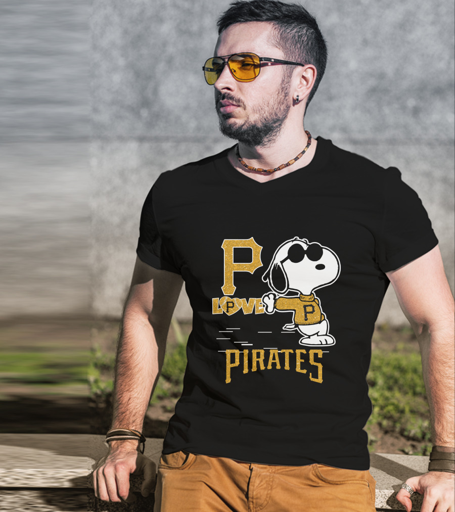 Snoopy Love Pittsburgh Pirates P Baseball T-Shirt