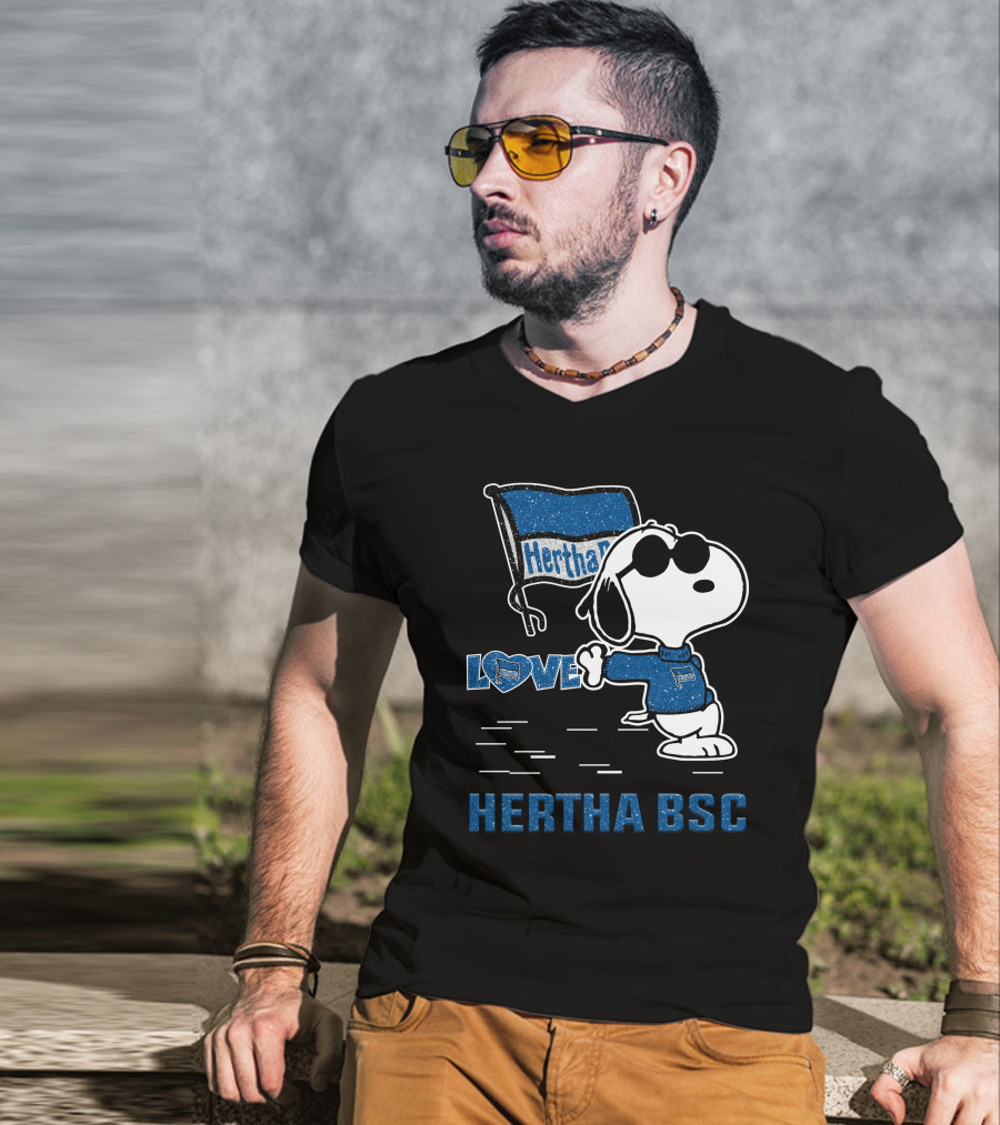 Snoopy Love Hertha BSC Flag T-Shirt