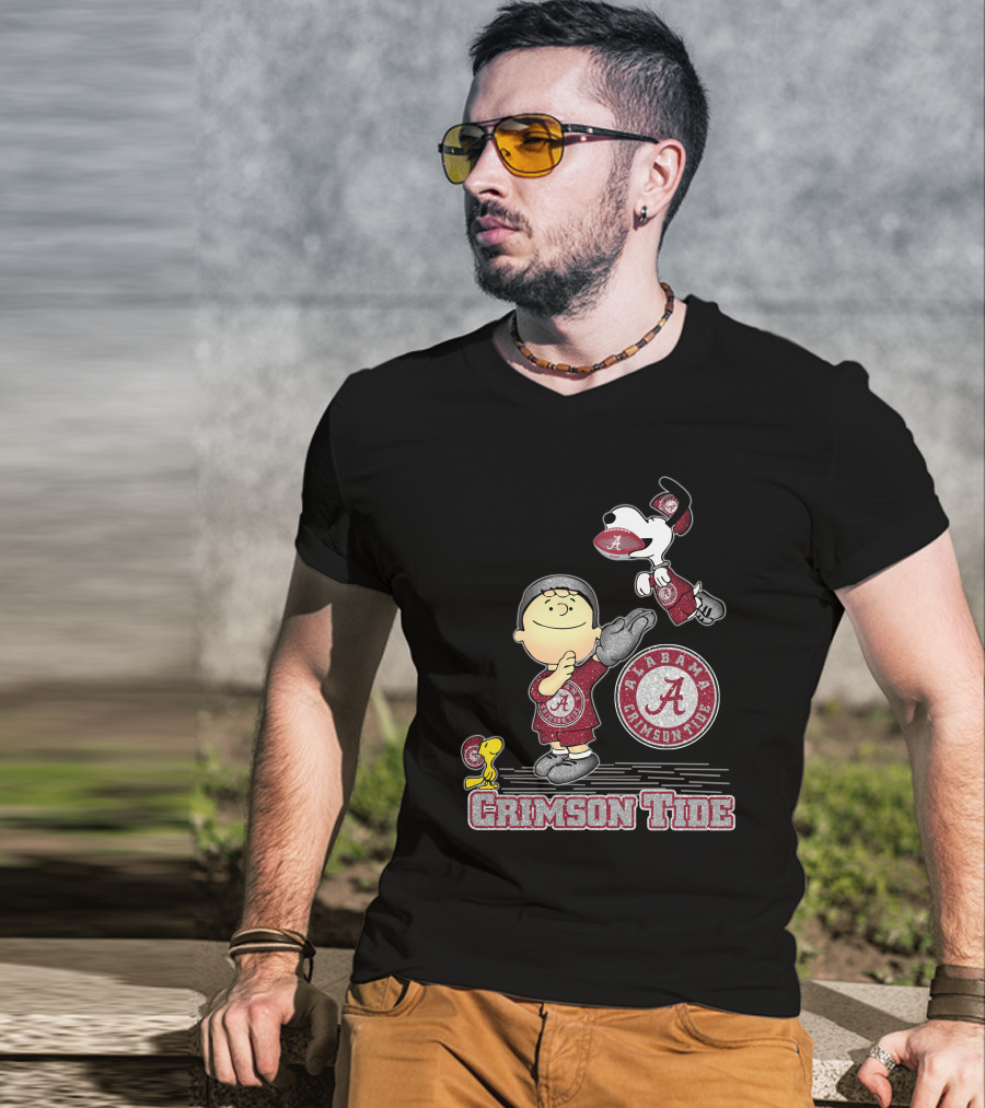 Snoopy And Woodstock Celebrate Alabama Crimson Tide Football T-Shirt