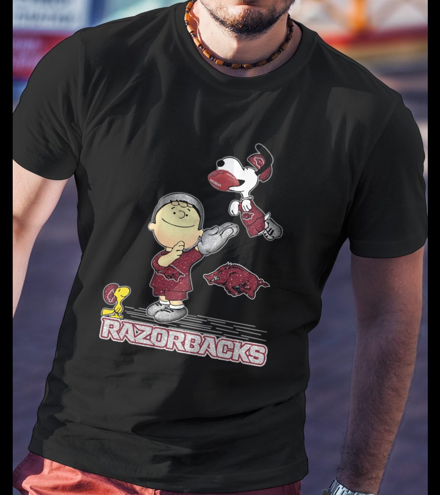 Snoopy And Friends Celebrating Arkansas Razorbacks Football T-Shirt
