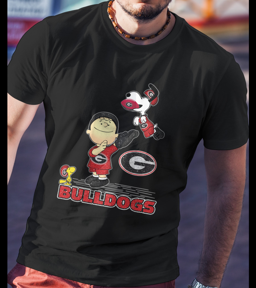 Snoopy Bulldogs Georgia Peanuts Characters T-Shirt