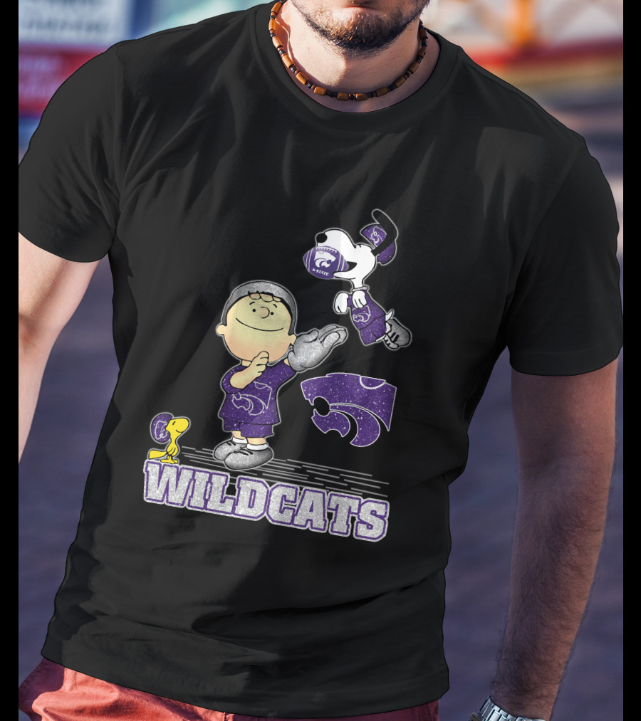 Snoopy Wildcats Kansas State Peanuts Sports T-Shirt