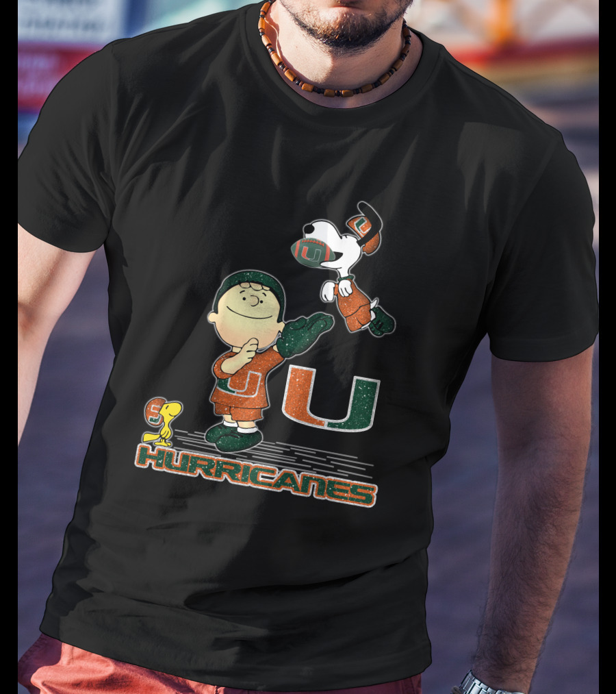 Snoopy And Woodstock Miami Hurricanes Football Team Enthusiasm T-Shirt