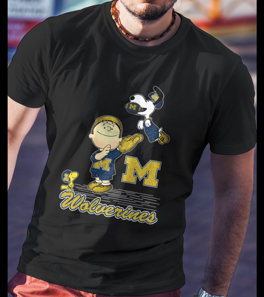 Snoopy And Wolverines Enthusiastic Team Spirit With Peanuts Characters T-Shirt