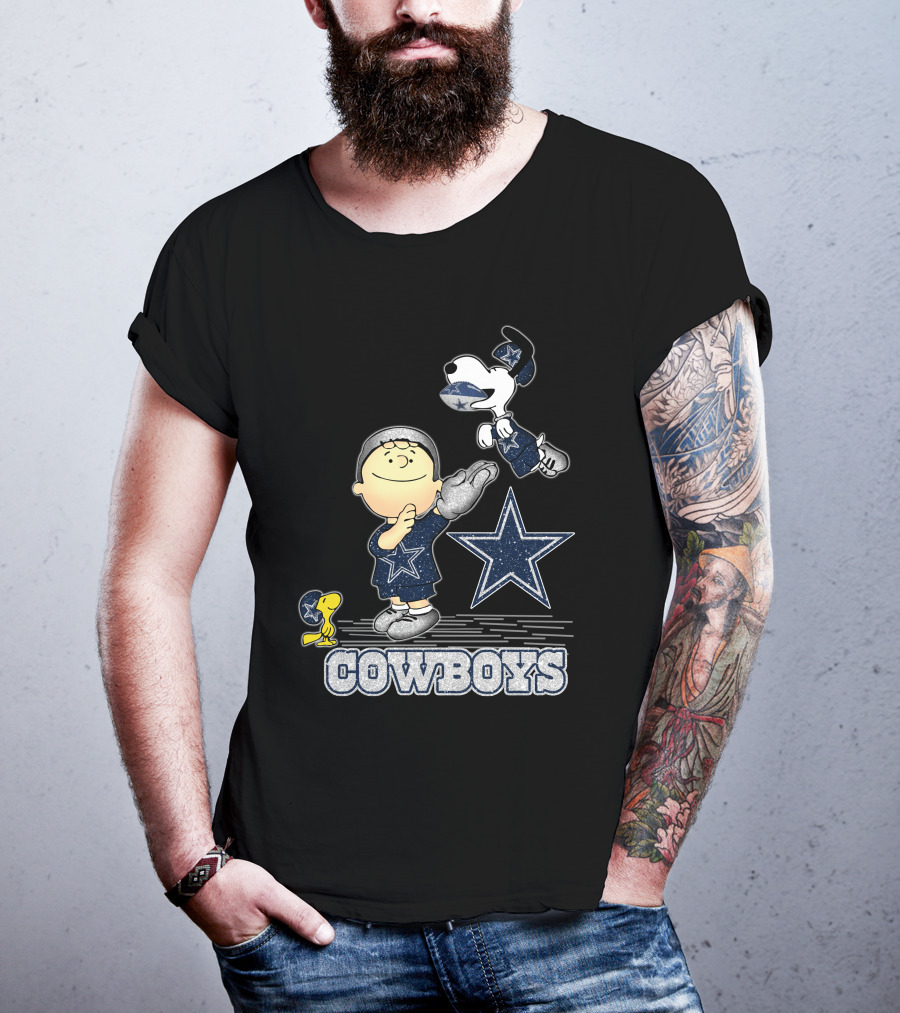 Snoopy Dallas Cowboys Football Star Fan T-Shirt