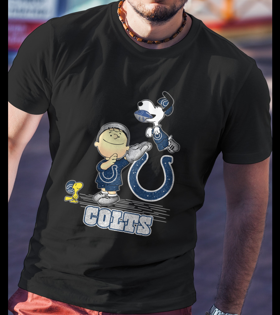 Snoopy Colts Football Charlie Brown Woodstock Indianapolis T-Shirt