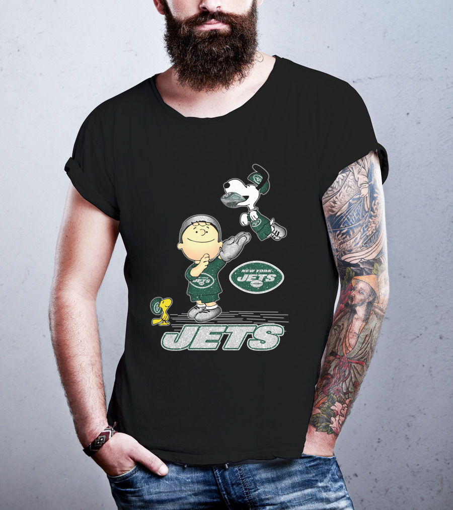 Snoopy New York Jets Football Fan Peanuts Characters T-Shirt