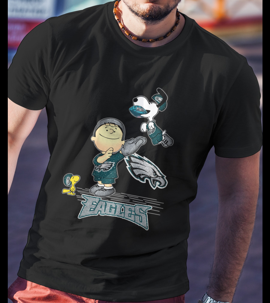 Snoopy Love Philadelphia Eagles Peanuts Characters Football Fun T-Shirt