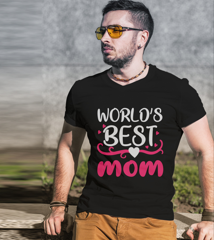 World's Best Mom Hearts T-Shirt