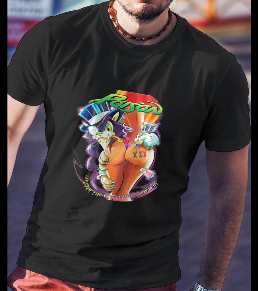 Poison Cartoon Cat Holding Tattoo Gun Text 'Look What The Cat Dragged In' T-Shirt