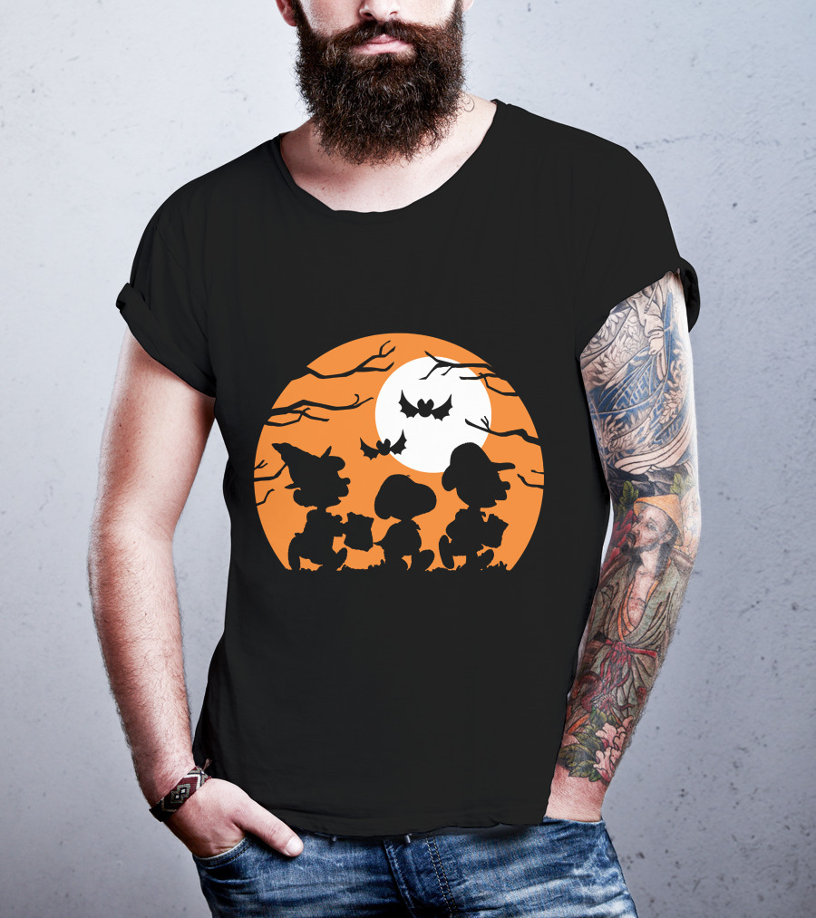 Peanuts Halloween Trick Or Treat Moonlit Bats T-Shirt