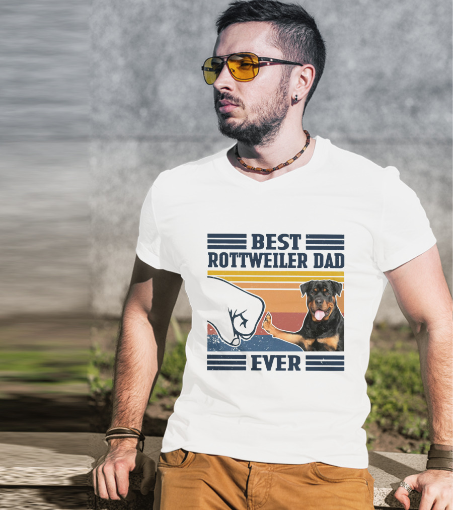 Best Rottweiler Dad Ever Vintage Fist Bump Stripes T-Shirt