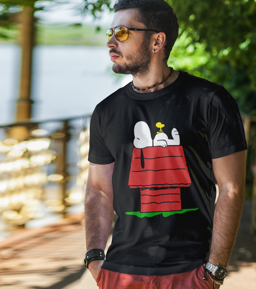 Snoopy And Woodstock Relaxing On Doghouse Roof T-Shirt
