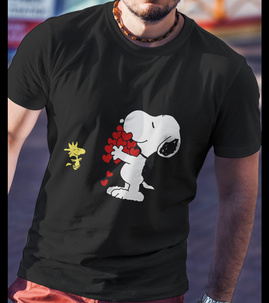 Snoopy Holding Hearts With Woodstock Hugging T-Shirt
