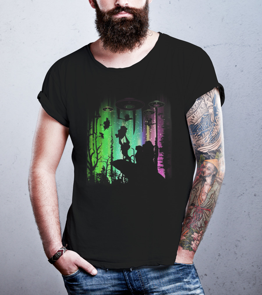 The Lion King Silhouette With UFOs And Aurora In Storm Area Scene T-Shirt